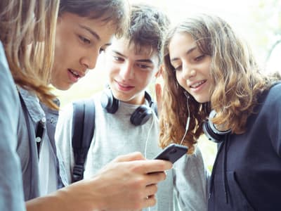 Pack 1er Mobile : une offre à ne pas manquer pour la rentrée de votre ado !