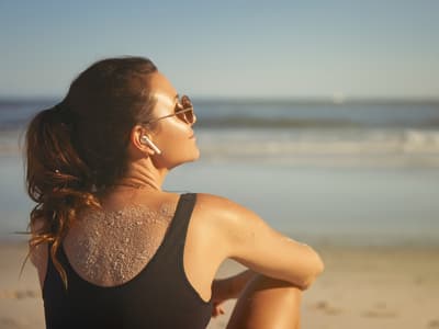 Peut-on garder ses écouteurs dans l'eau ?