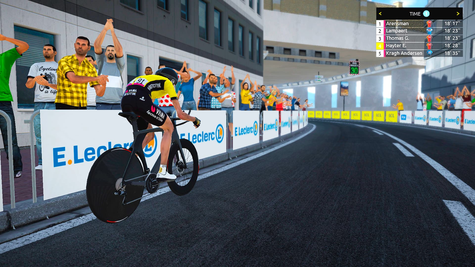 En l'honneur de la 112e édition du Tour de France, redécouvrez le jeu vidéo "Tour de France 2024" sur SFR Gaming. 