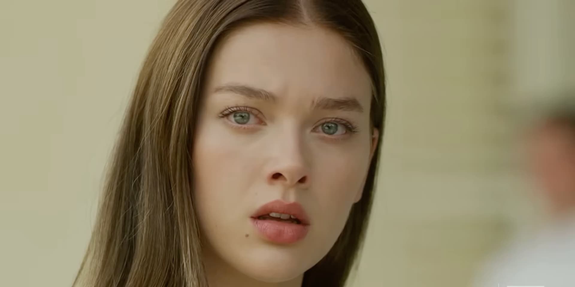 La série "Fallen", ou "Damnés" en français, reviendra-t-elle pour une saison 2 sur Prime Video ? 