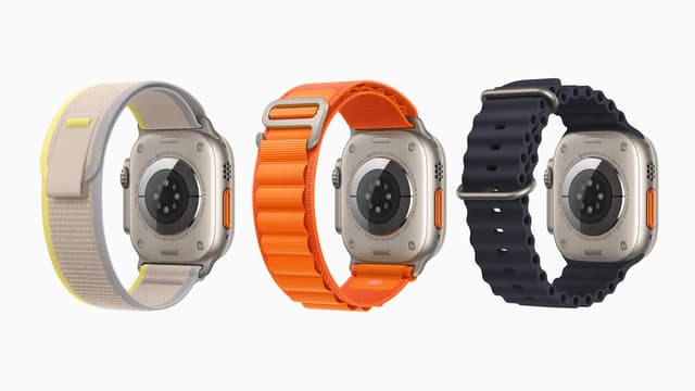 Au choix pour l'Apple Watch Ultra : une boucle Trail, adaptée plutôt aux sports d'endurance, une boucle Alpine, pour les conditions plus extrêmes, et une boucle Océan, conçue pour la plongée. Toutes étant évidemment disponibles dans différents coloris.