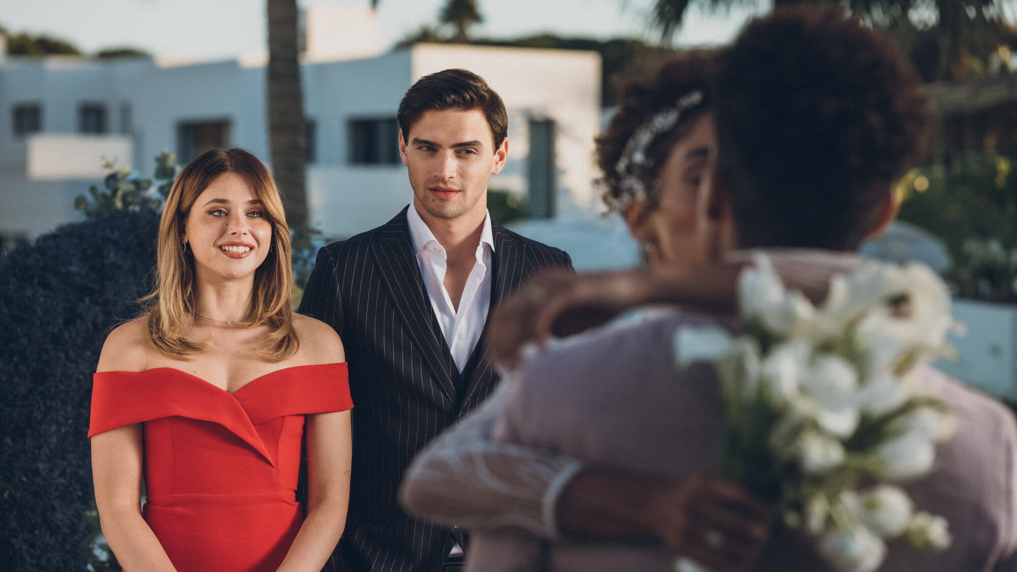 Les chemins de Noah (Nicole Wallace) et Nick (Gabriel Guevara) se recroisent au mariage de Jenna et Lion dans "À contre-sens 3". Les chemins de Noah (Nicole Wallace) et Nick (Gabriel Guevara) se recroisent au mariage de Jenna et Lion dans "À contre-sens 3".