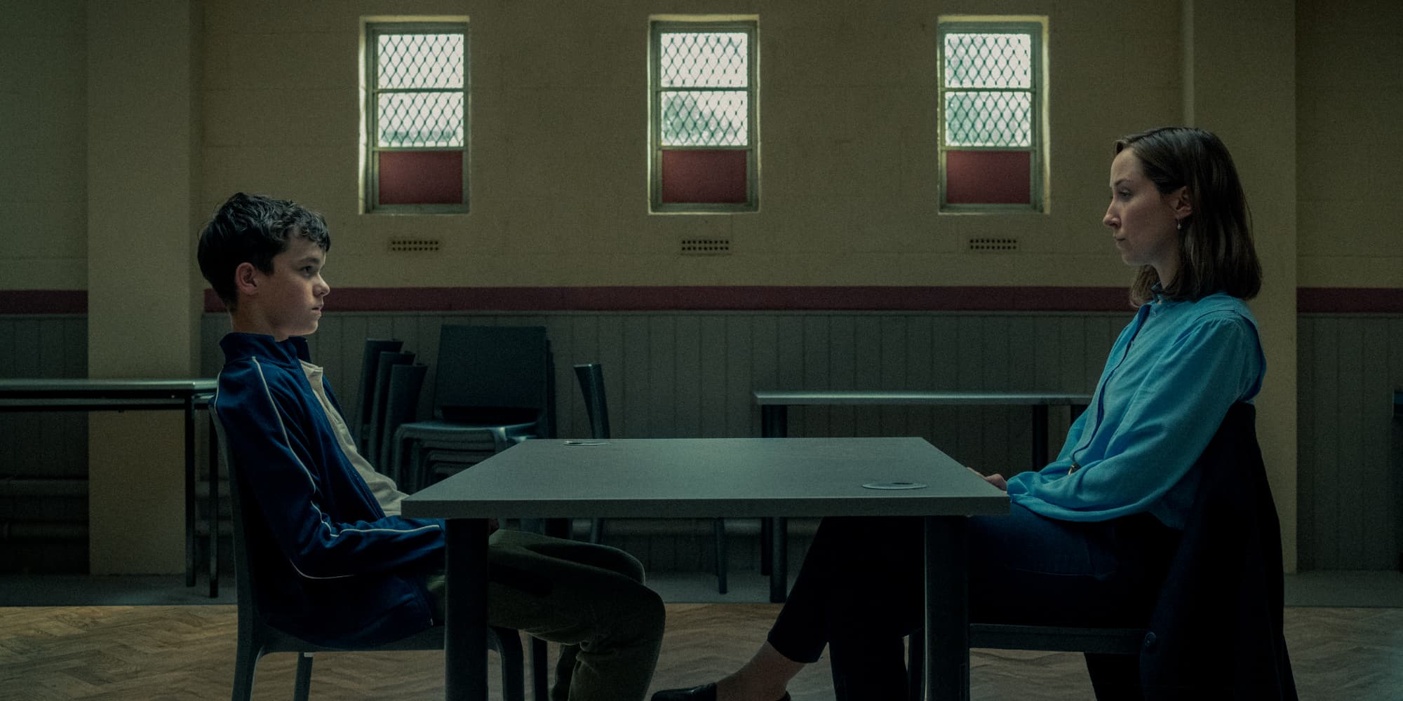 Owen Cooper et Erin Doherty dans la mini-série ''Adolescence'', à (re)voir sur Netflix.