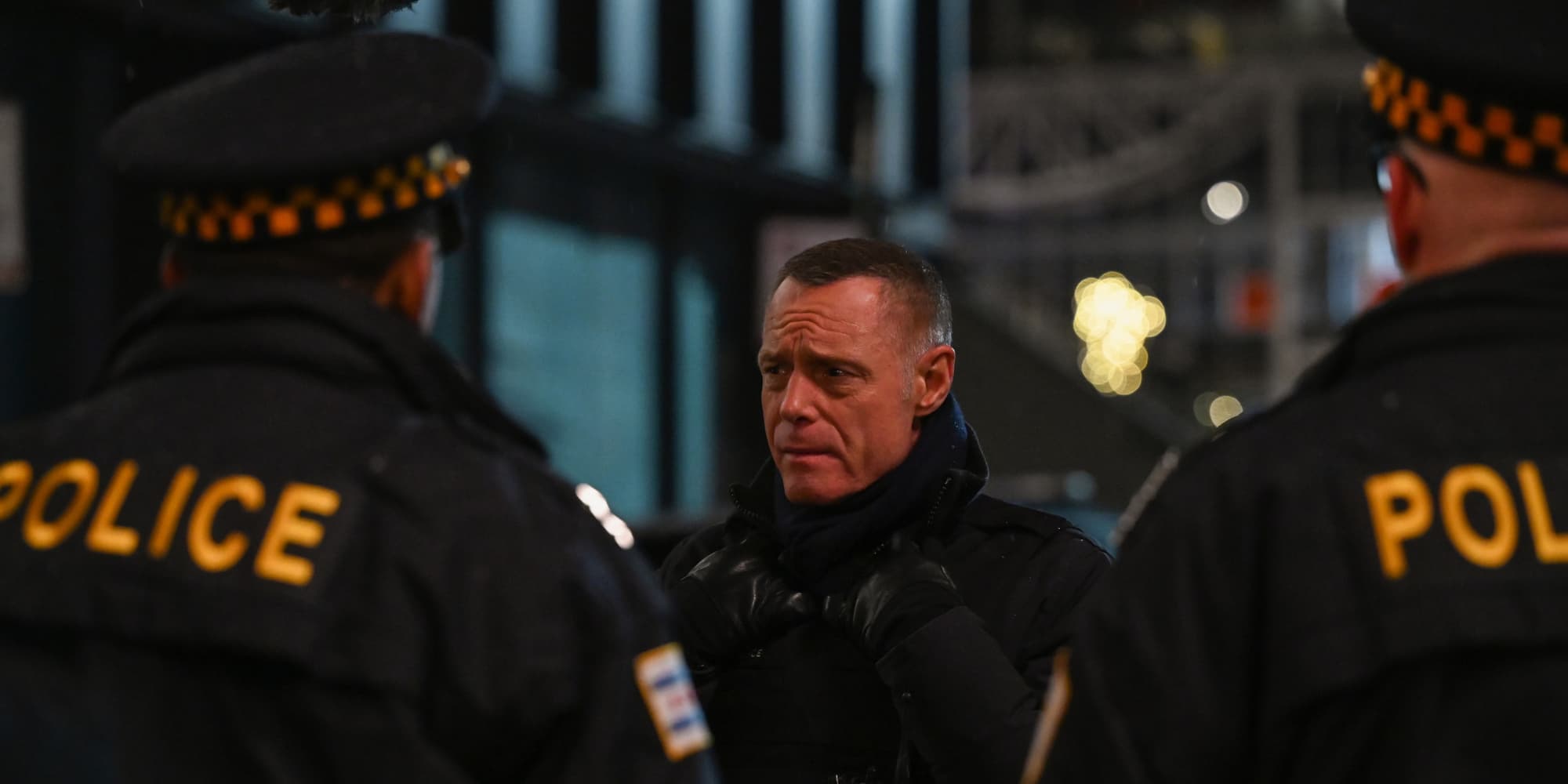 Jason Beghe (Sergent Hank Voight) dans la saison 12 de "Chicago P.D.", à découvrir sur 13ème RUE puis sur Universal+.