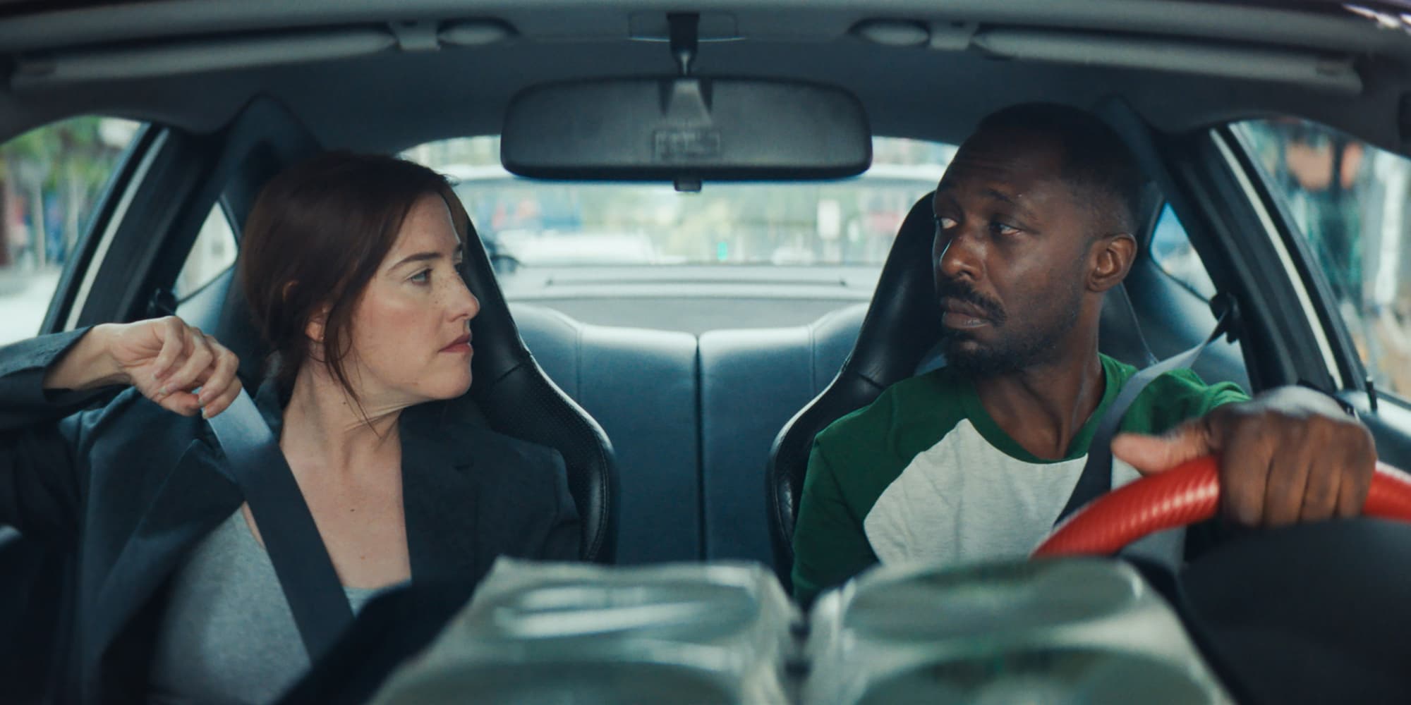 Florence Longpré (Suzanne Bien-Aimé) et Thomas Ngijol (Mortimer Vallant) se lient d'amitié dans "Empathie", la nouvelle création originale Canal+.