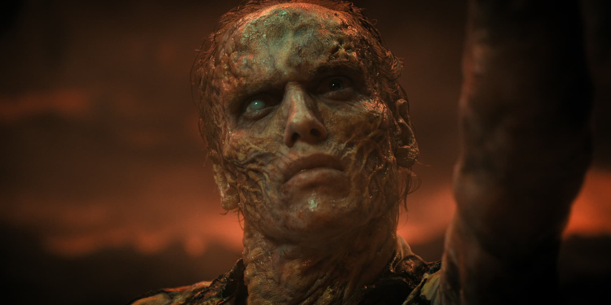 Jamie Campbell Bower incarne Vecna, au centre du jeu vidéo de Netflix en VR sur Stranger Things