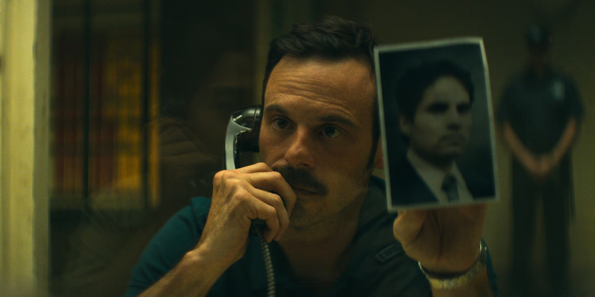 Scoot McNairy joue l'agent de la DEA Walt Breslin dans la saison 2 de "Narcos : Mexico".