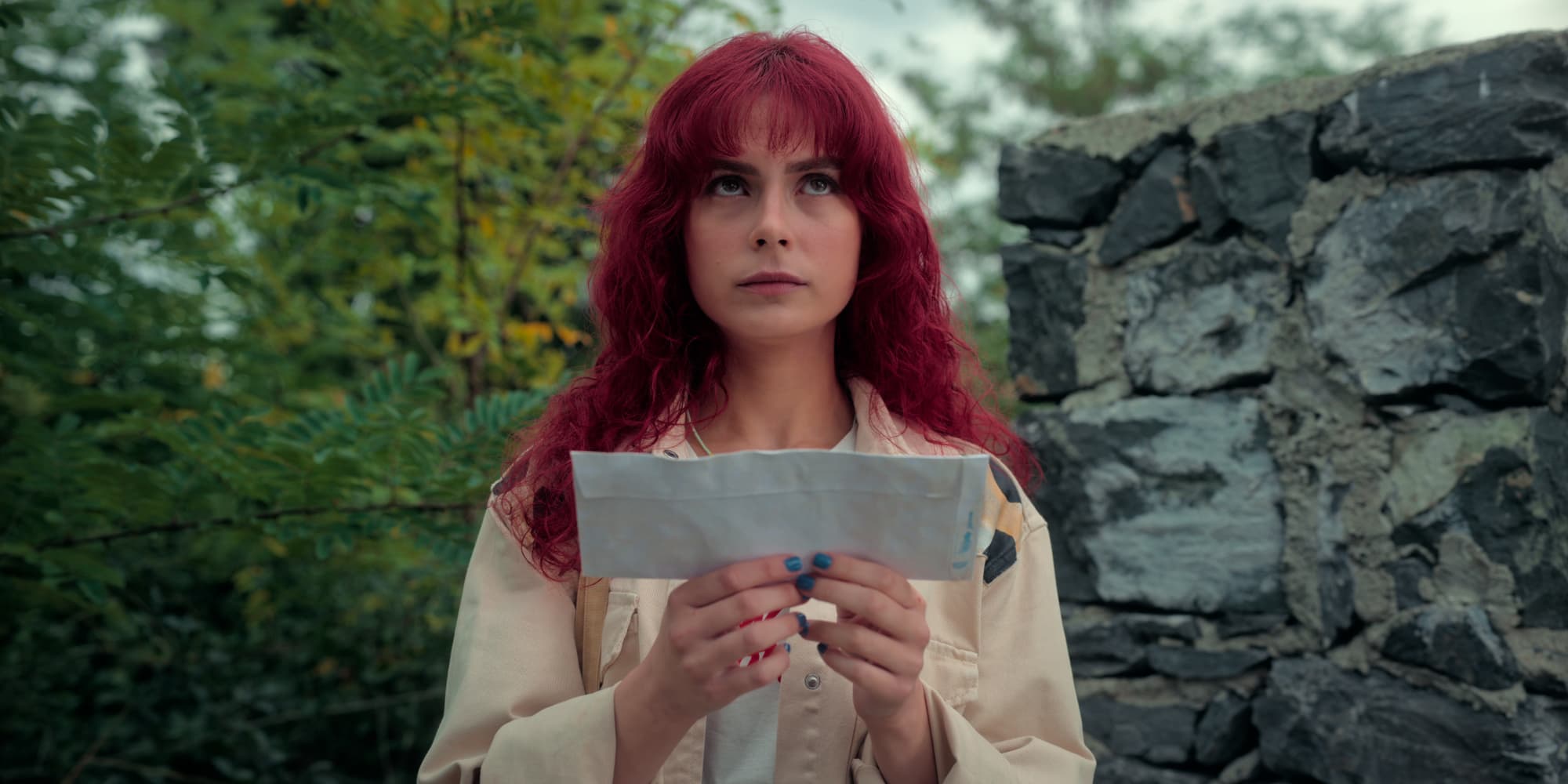 Retrouvez "Les Lettres du passé", la nouvelle série turque qui fait sensation sur la plateforme de streaming Netflix !