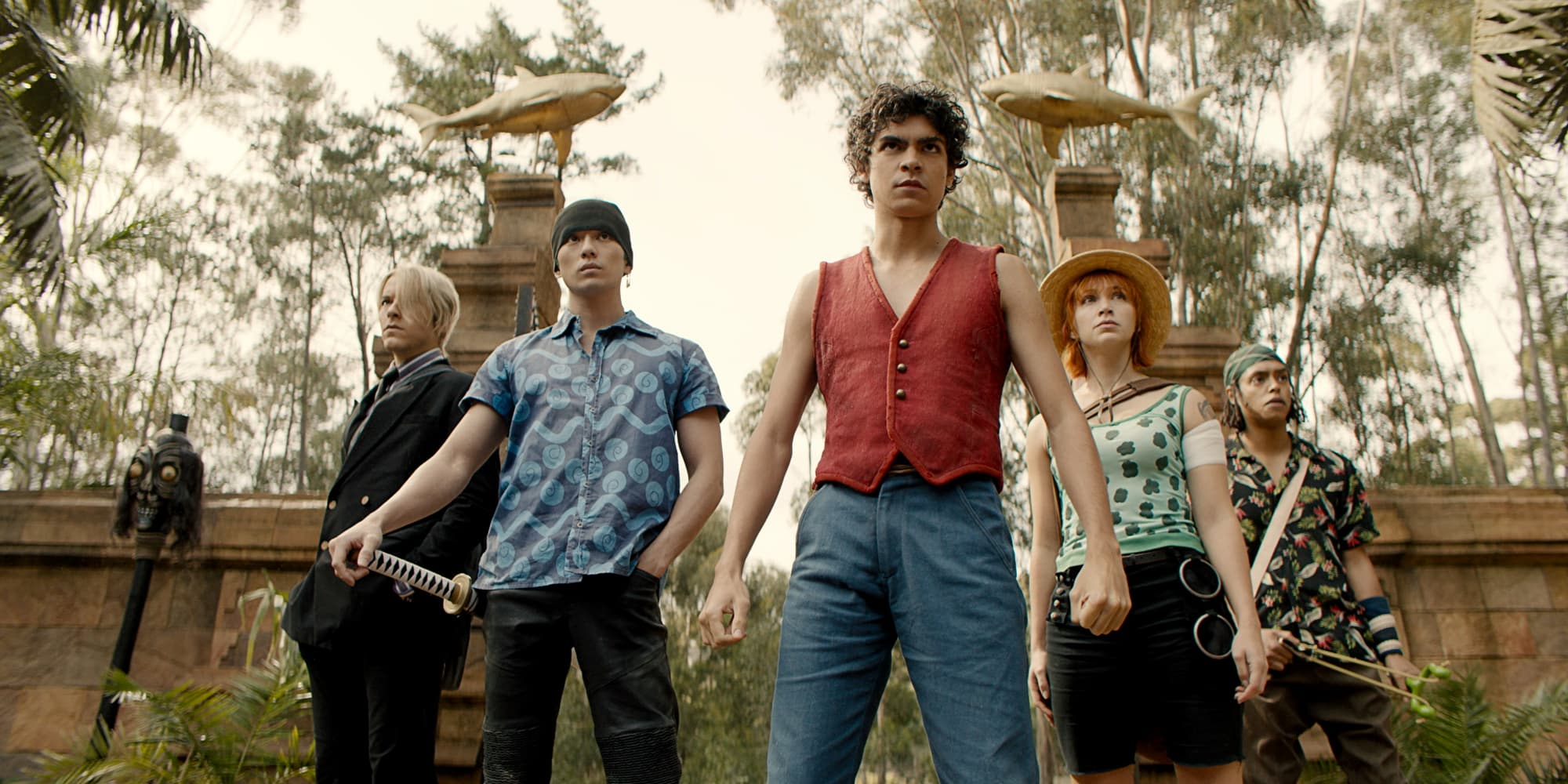 Sanji, Roronoa Zoro, Monkey D. Luffy, Nami et Usopp dans la série live-action "One Piece" de Netflix.