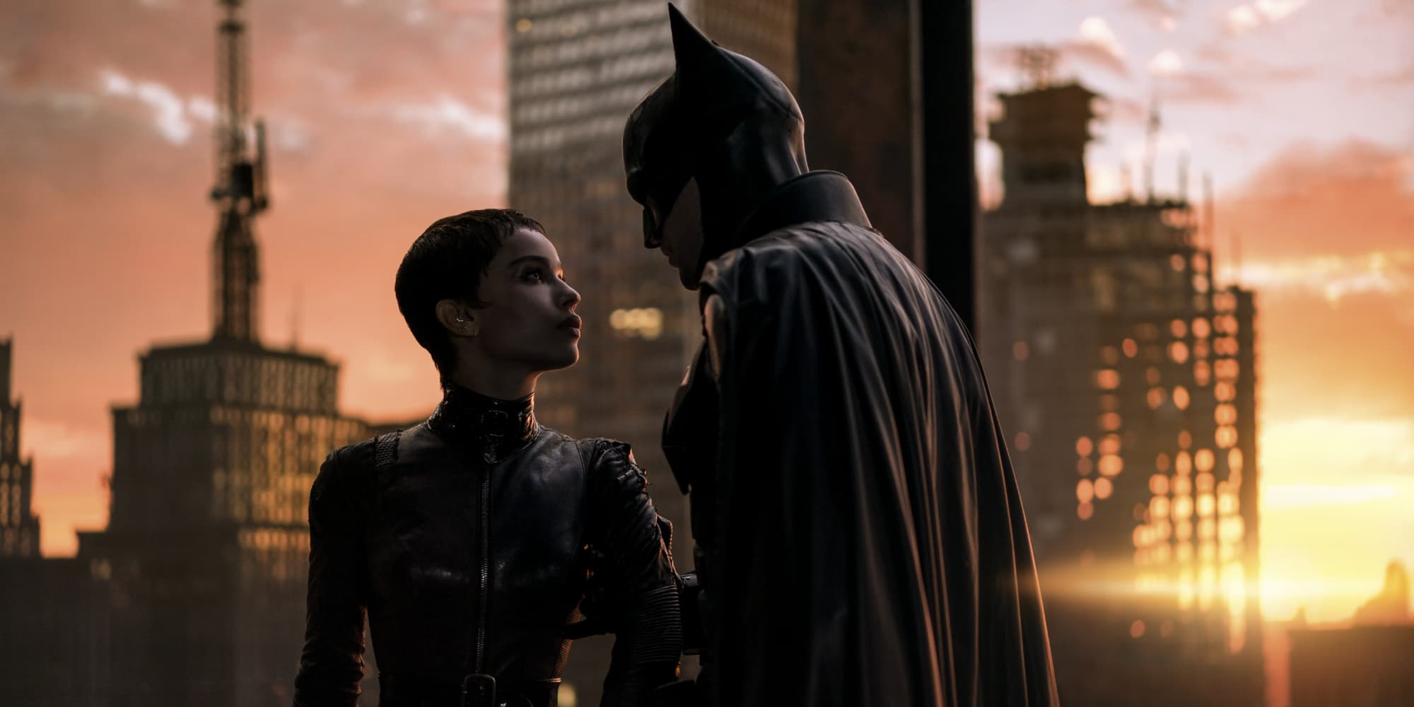 Catwoman (Zoë Kravitz) et Batman (Robert Pattison) dans The Batman