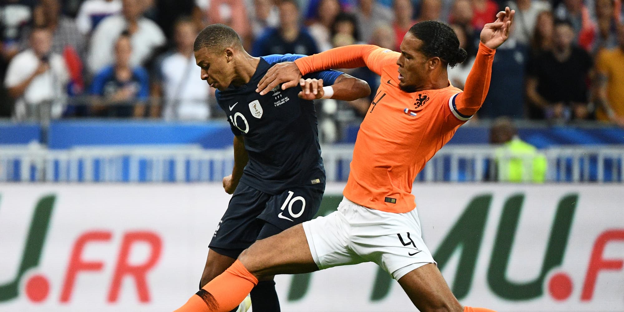 Les chemins de Kilian Mbappé et Virgil van Dijk pourraient bien se croiser durant l'Euro 2020... mais où $1 