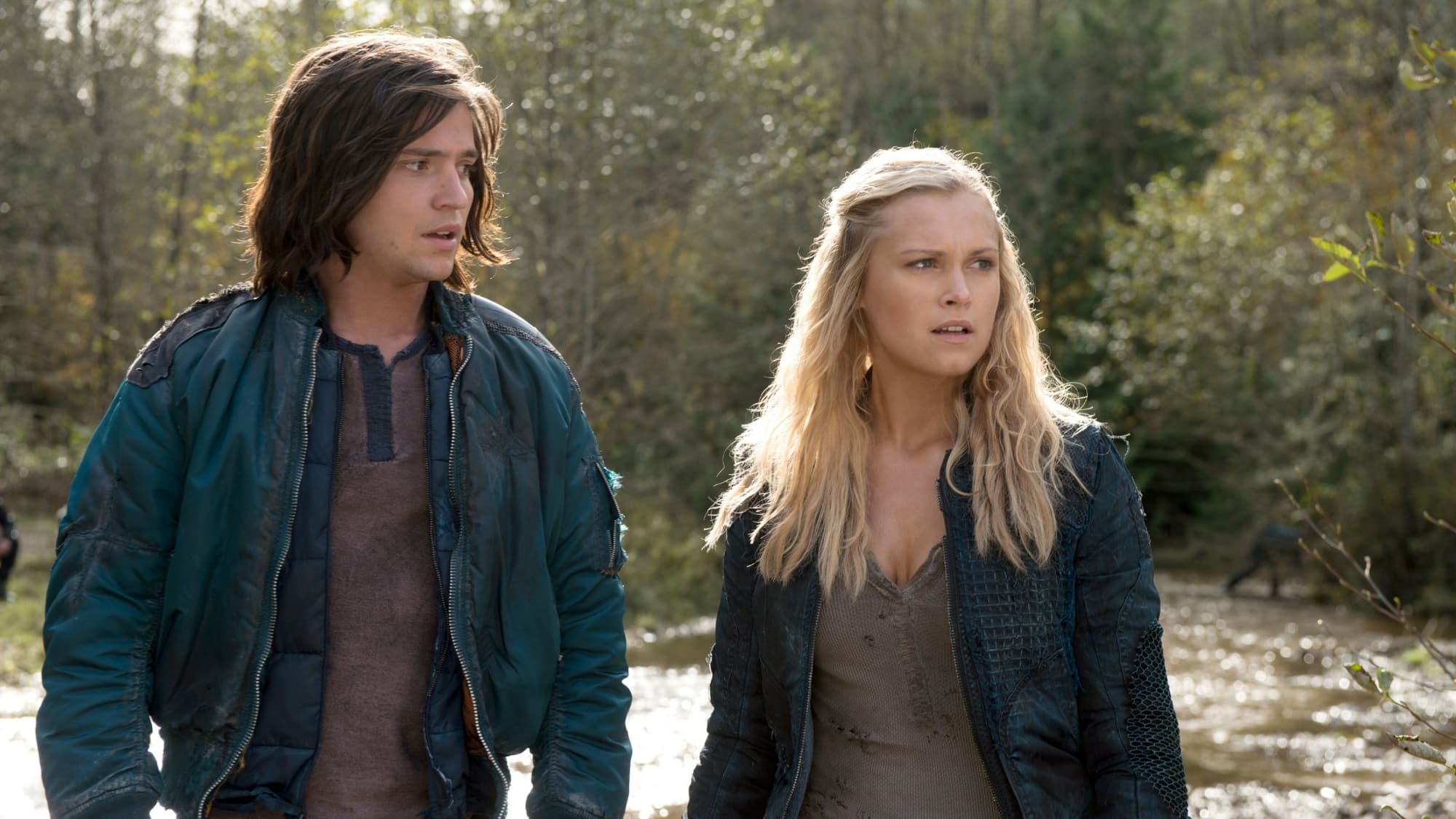The 100 Saison 2 K Streaming 10 anecdotes croustillantes sur The 100 | SFR ACTUS
