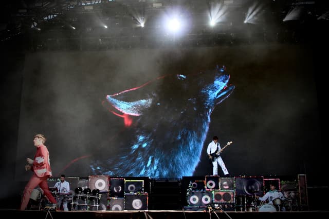 Bring Me The Horizon avait sorti une sacrée déco pour s'approprier la Grande Scène de Rock en Seine