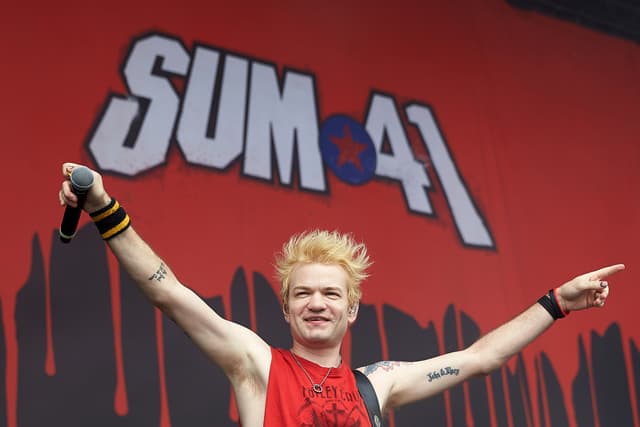 Deryck Whibley lors du passage de Sum 41 au festival Rock Am Ring en Allemagne en 2017