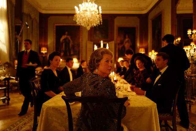 Repas de famille royale dans le film Spencer, le 17 janvier sur Amazon Prime Video