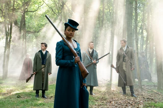 C'est encore Kate que l'on retrouve à la chasse avec les frères Bridgerton