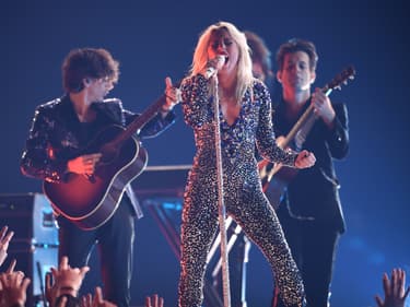 Lady Gaga annonce un duo avec une grande star