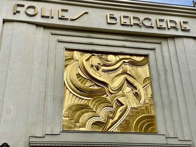 ... téléobjectif, le tout sans bouger d'un centimètre !