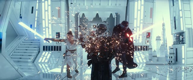 Rey (Daisy Ridley) et Kylo Ren (Adam Driver) dans la dernière bande-annonce de Star Wars IX.