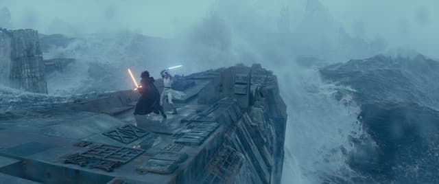 Kylo Ren et Rey ont l'air contents de se retrouver dans cet ultime chapitre de Star Wars...