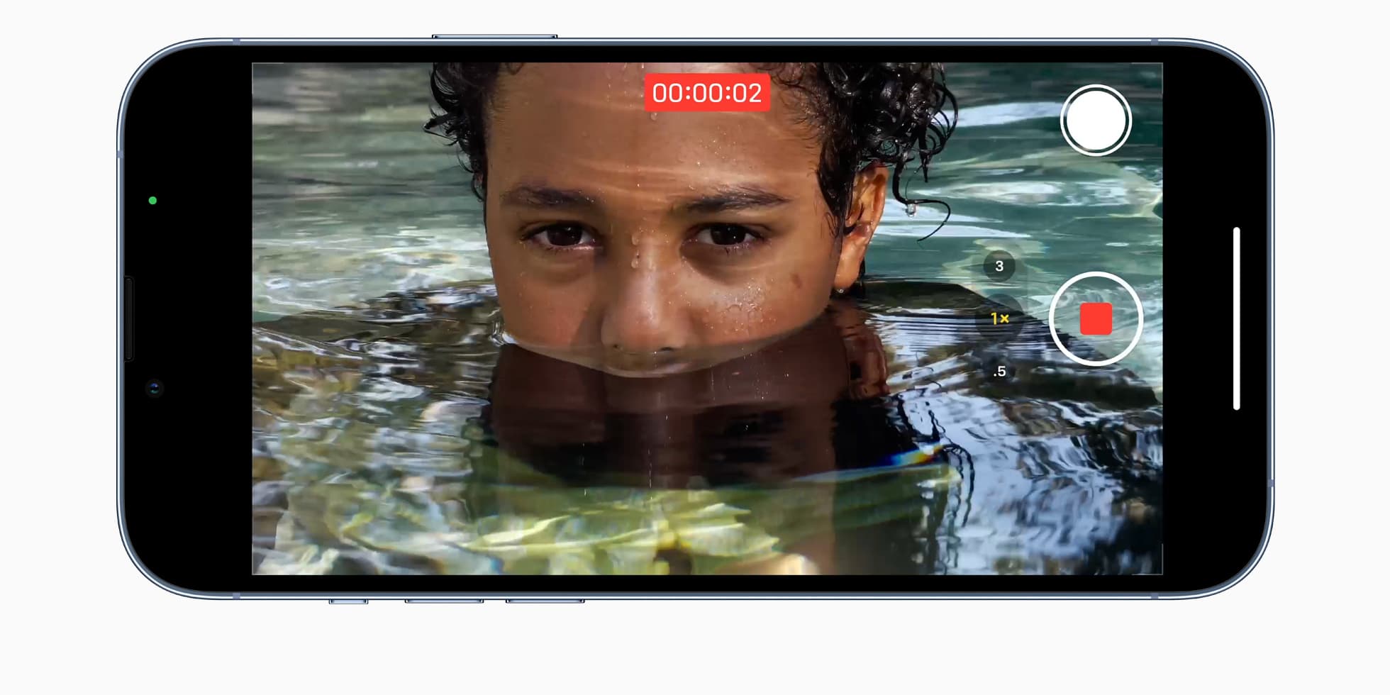 Apple songe à un mode "sous-marin" qui simplifierait les commandes de l'iPhone pour pouvoir aisément prendre une photo ou filmer sous l'eau.