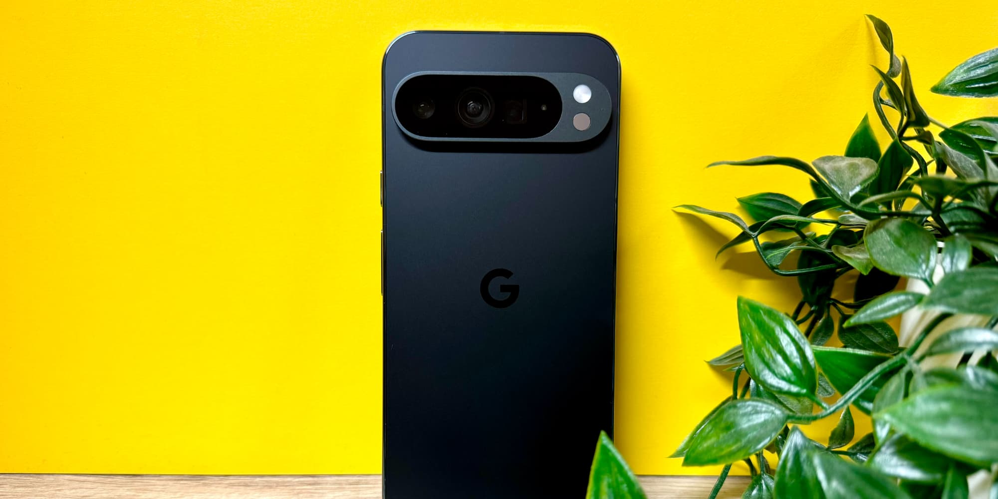 Le Google Pixel 9 Pro XL, ici dans son coloris Noir Volcanique.