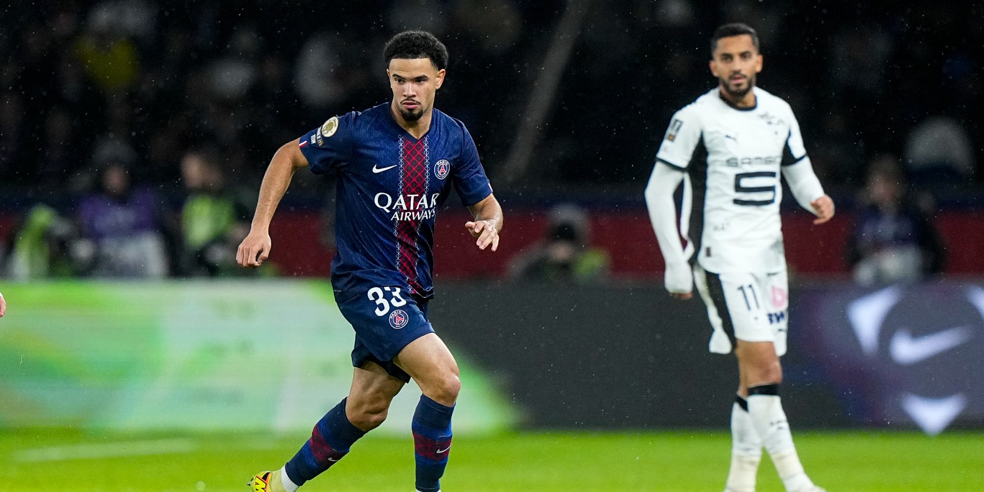 Warren Zaïre-Emery lors du match entre Paris et Rennes, le 6 décembre au Parc des Princes.