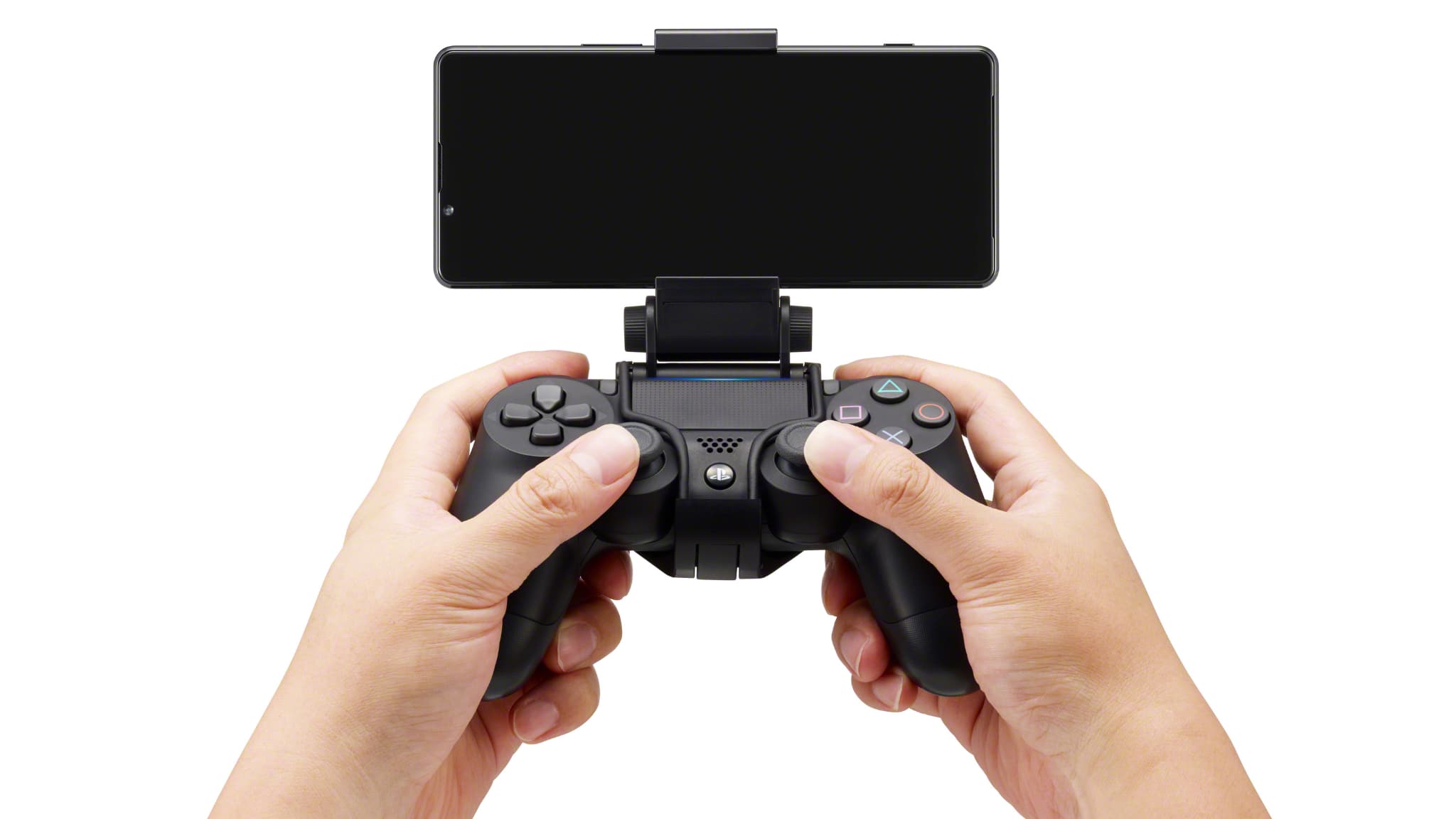 Le Xperia 1 II peut être monté sur une DualShock de PS4 Le Xperia 1 II peut être monté sur une DualShock de PS4