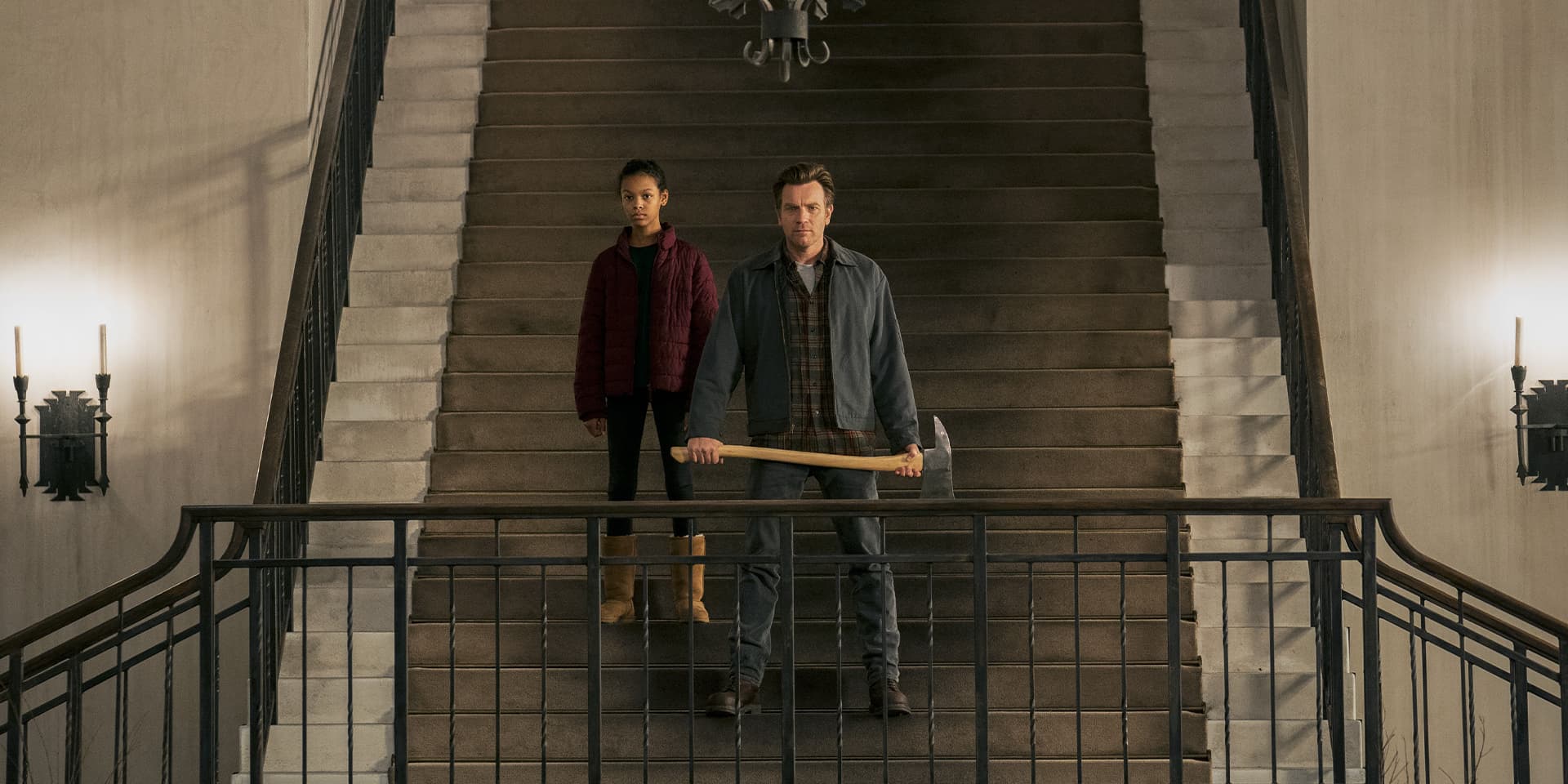 Ewan McGregor et Kyliegh Curran dans ''Doctor Sleep'', à retrouver dans le Bouquet Cinéma de SFR.