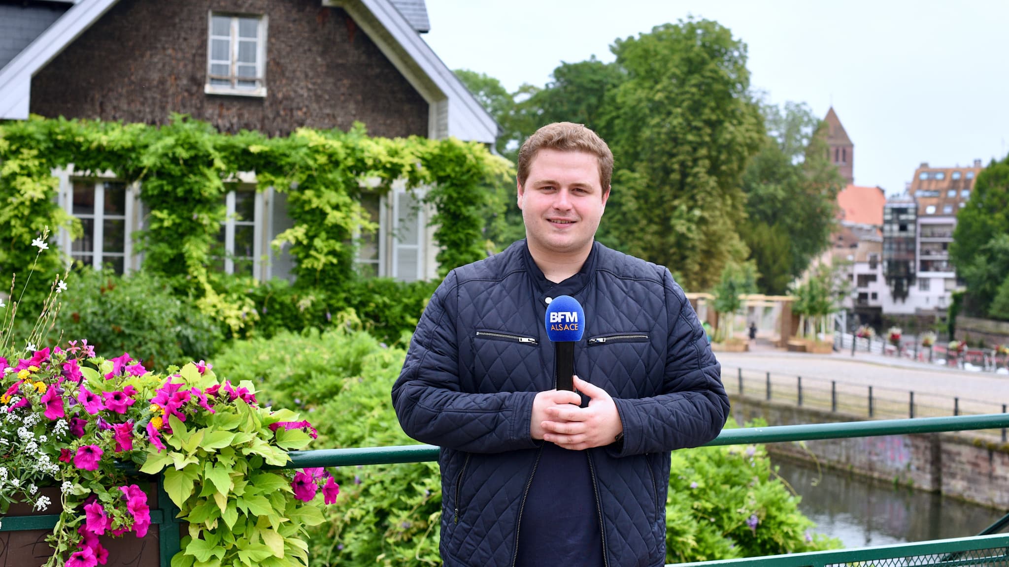 Le journaliste Romain Hirt va assurer l'émission Alsace week-end de 8h à 13h chaque samedi et dimanche Le journaliste Romain Hirt va assurer l'émission Alsace week-end de 8h à 13h chaque samedi et dimanche