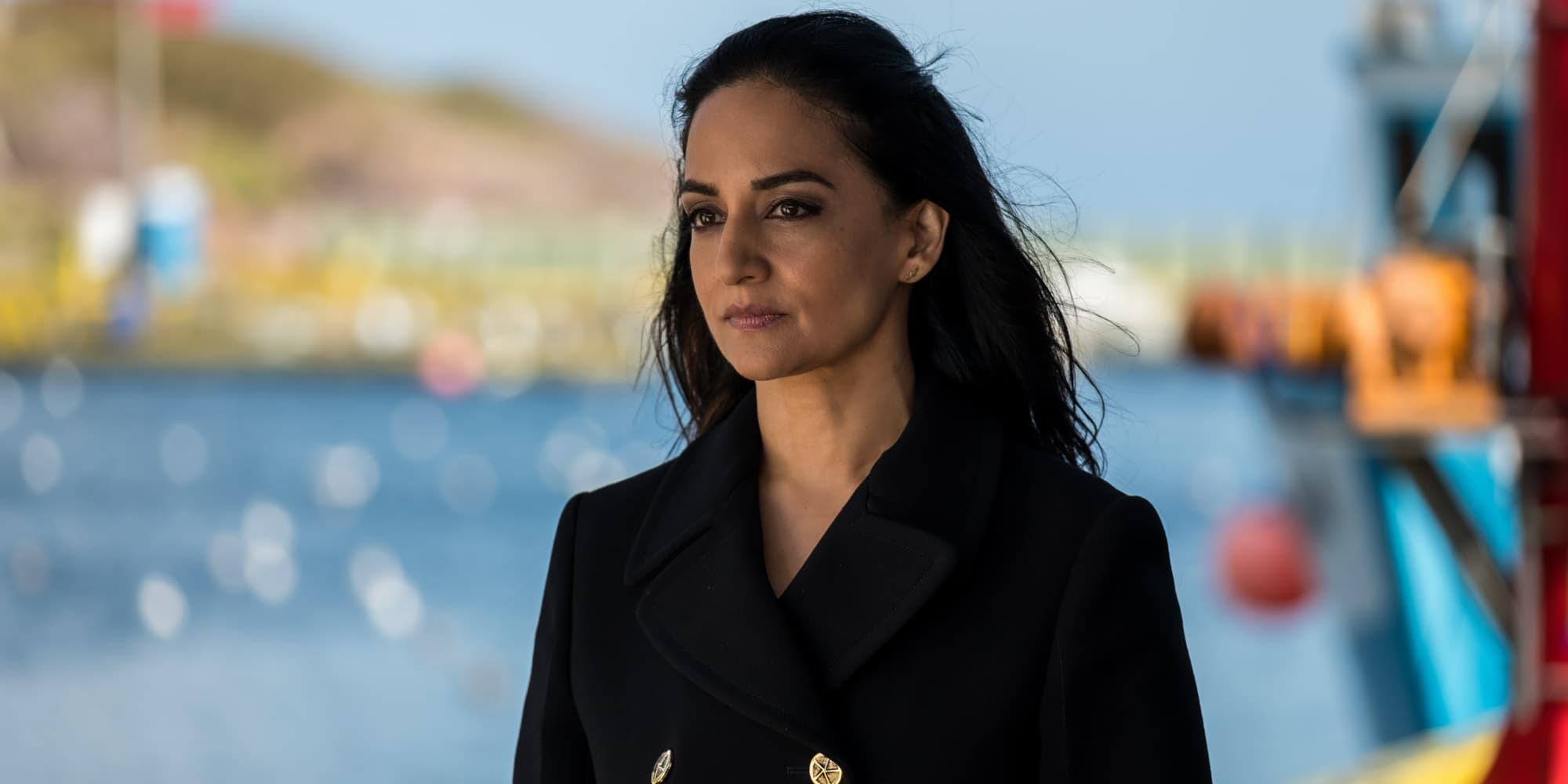 Archie Panjabi dans la saison 3 de "Departure". 