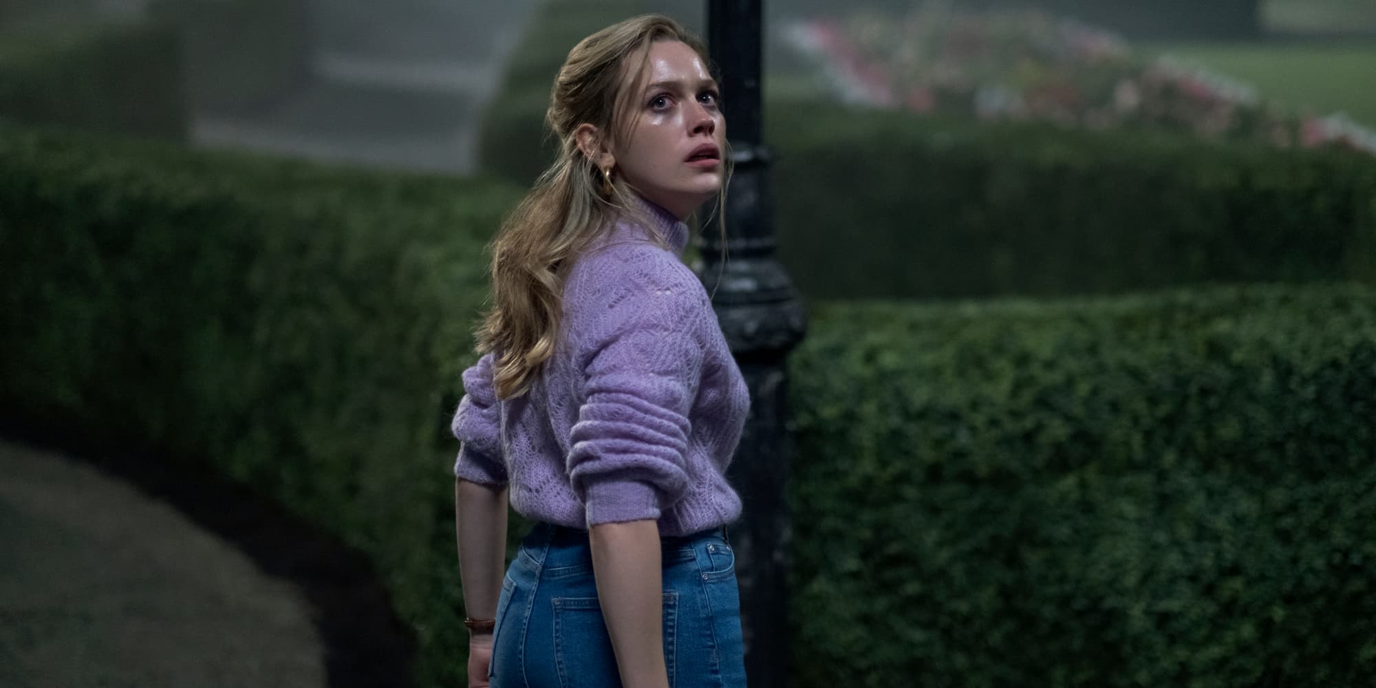 Victoria Pedretti dans la série "The Haunting of Bly Manor".