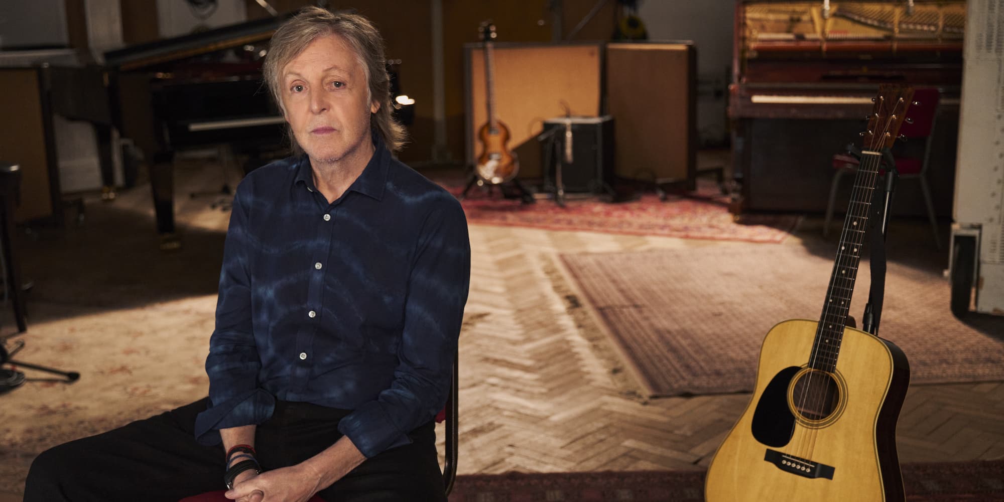 Sir Paul McCartney témoigne dans le documentaire de sa fille "If These Walls Could Sing", parmi bien d'autres artistes.