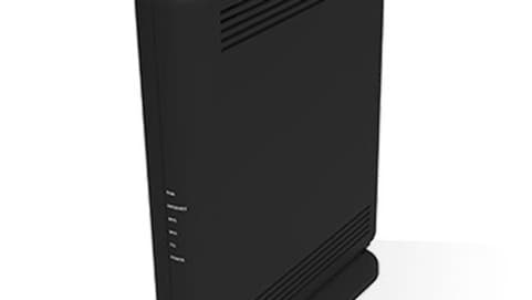 Le boîtier fibre ou ADSL de la SFR Box 8 vu de face Le boîtier fibre ou ADSL de la SFR Box 8 vu de face
