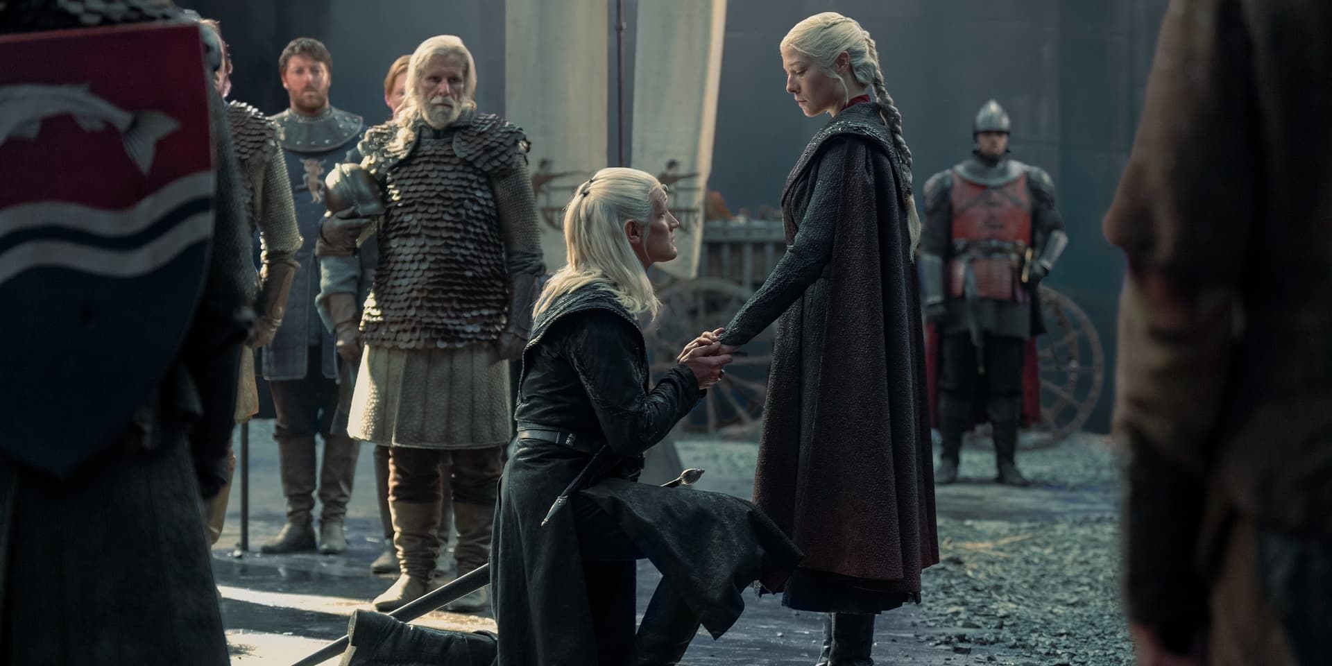 Rhaenyra Targaryen (Emma D'Arcy) et Daemon Targaryen (Matt Smith) dans l'épisode final de la saison 2 de "House of the Dragon". 