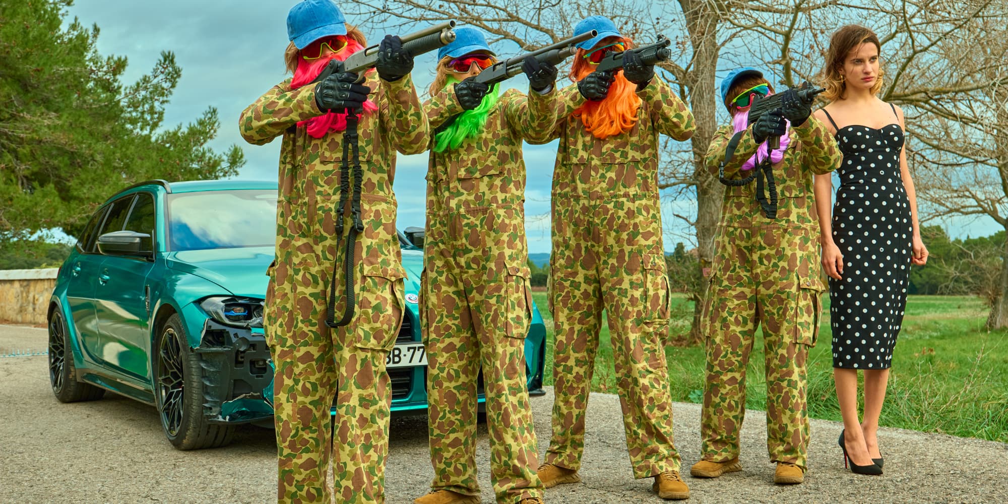 Rebecca Marder, Zoé Marchal, Tya Deslauriers, Naidra Ayadi et Pascale Arbillot dans "Les Lionnes". 
