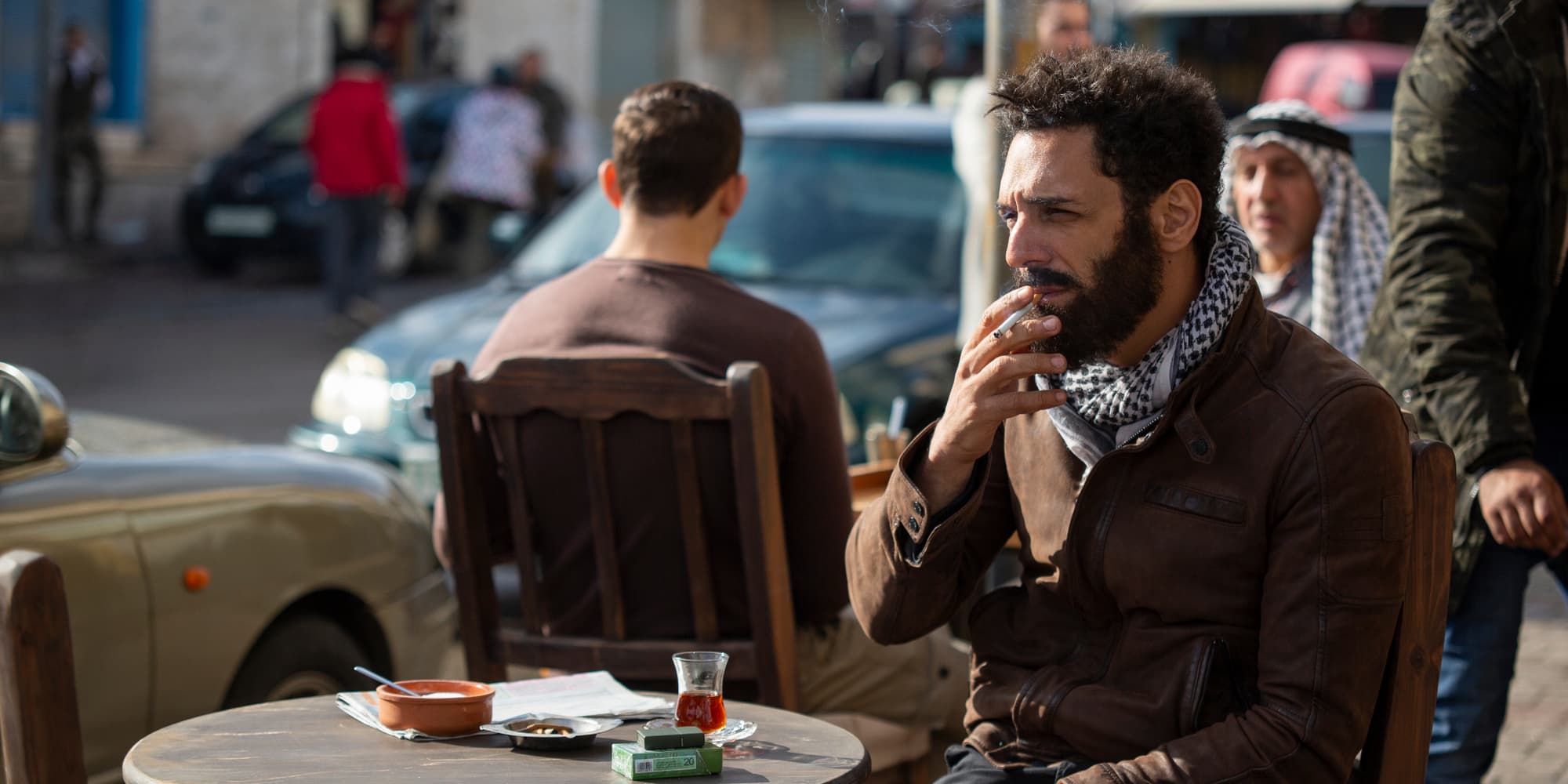 Tomer Sisley dans la série originale Netflix "Messiah".