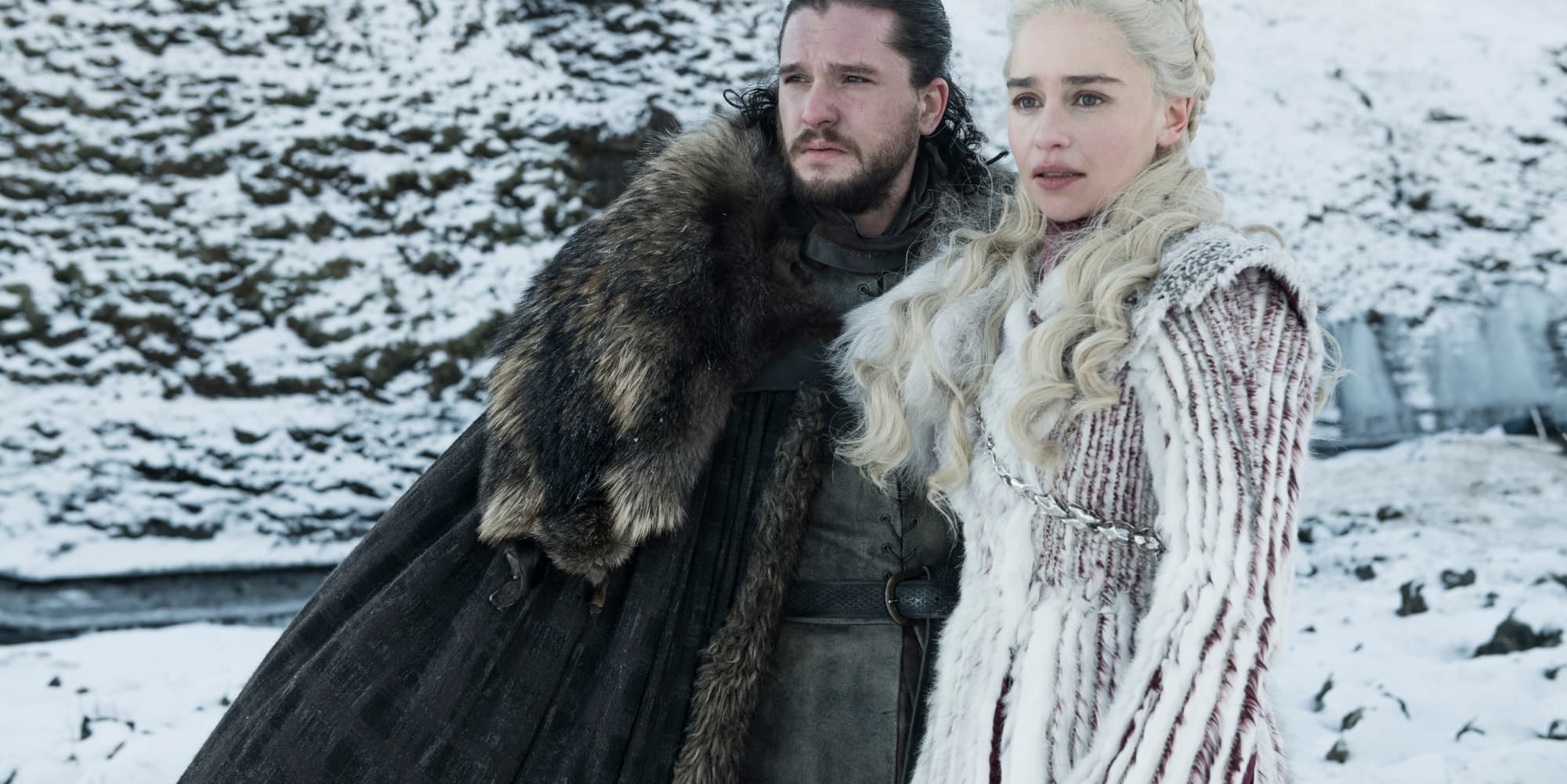 Daenerys Targaryen (Emilia Clarke) et Jon Snow (Kit Harrington) dans la saison 8 de Game of Thrones.