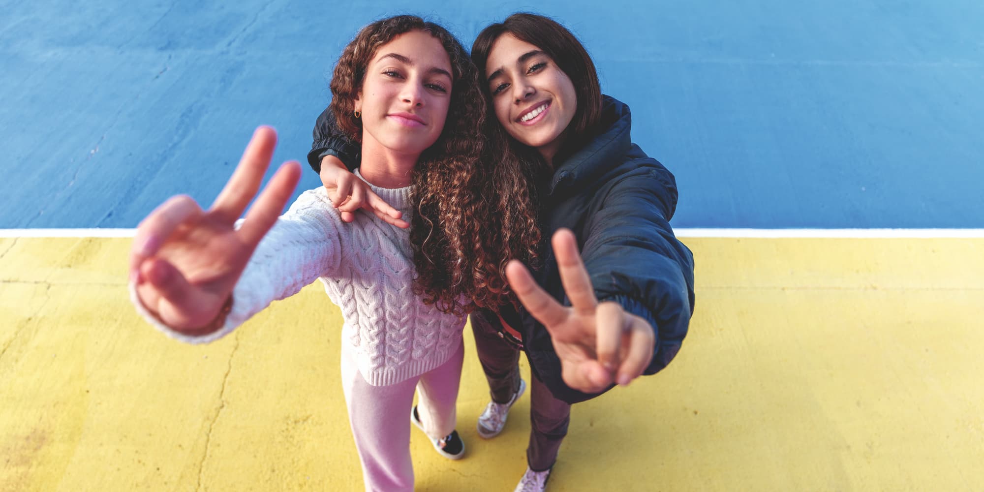 Avec le "pack ado protégé" chez SFR, le smartphone NEOW Safe Plus est couplé d'un forfait adapté de 2H 1 Go 5G, à prix préférentiel !