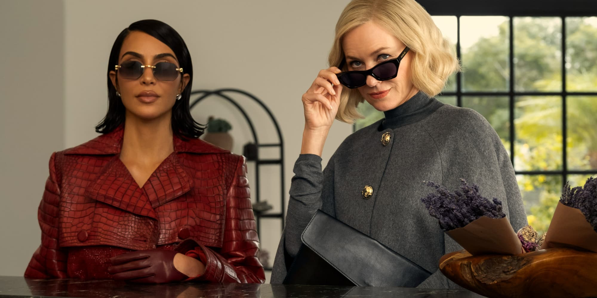 Kim Kardashian et Naomi Watts dans ''All's Fair'', à découvrir depuis le 4 novembre sur Disney+.