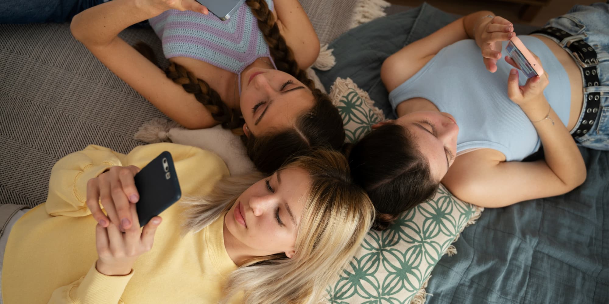 Quels sont les impacts des réseaux sociaux sur les adolescents ?