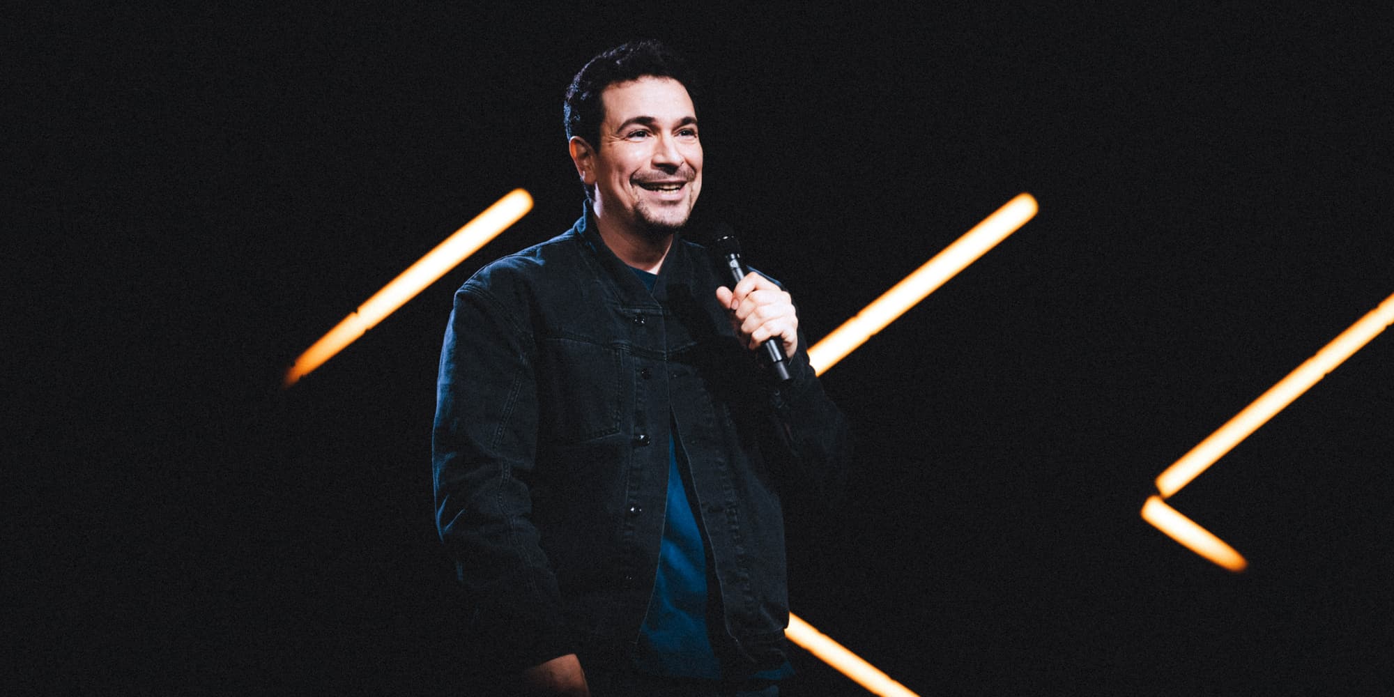 Retrouvez Yacine Belhousse dans son one-man-show "2023" sur Canal+ dès le 3 mai.