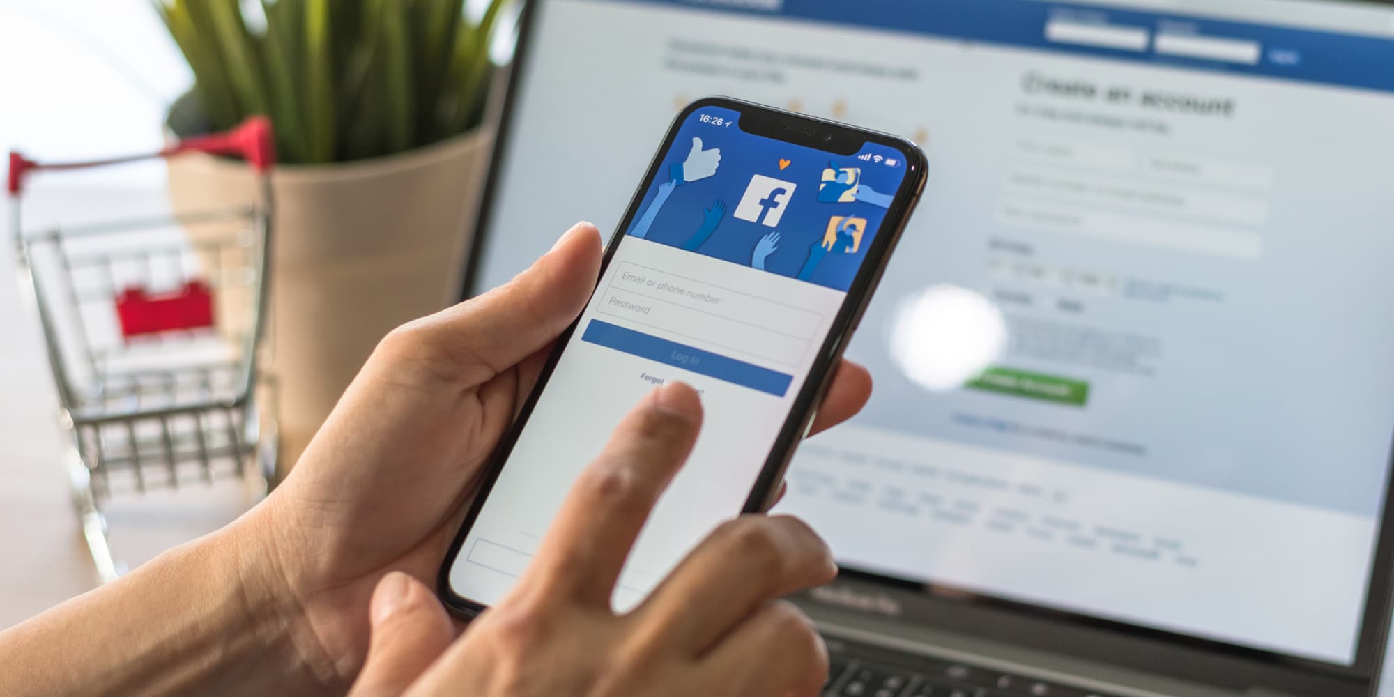 Il est désormais possible de vérifier quel site ont envoyée des données à Facebook