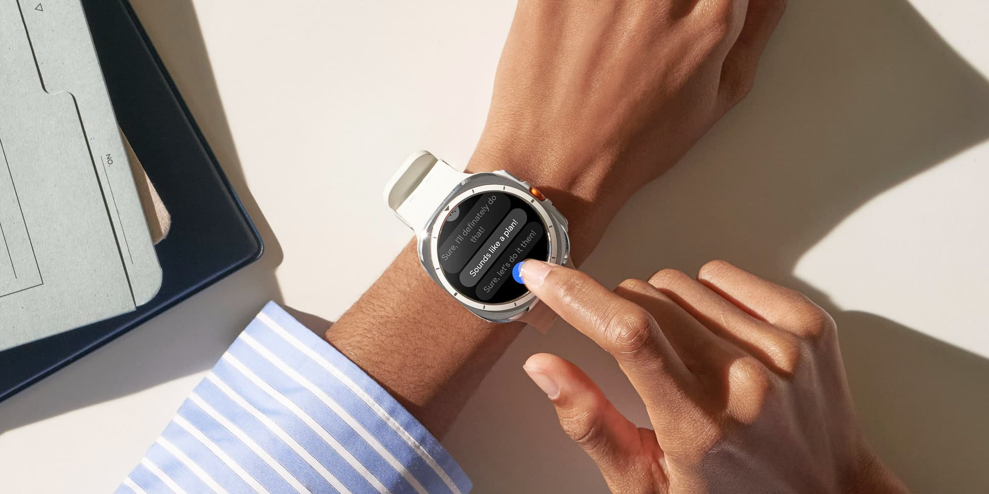 La Samsung Galaxy Watch Ultra 2025, entre autres accessoires, affiche un prix réduit pendant le Black Friday chez SFR.