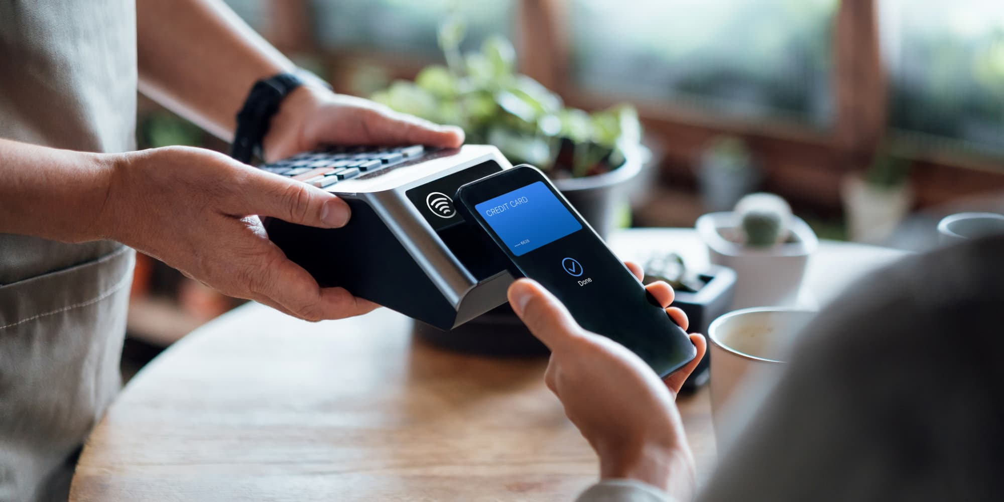 Découvrez comment configurer le paiement sans contact sur votre iPhone ou autre smartphone Android.