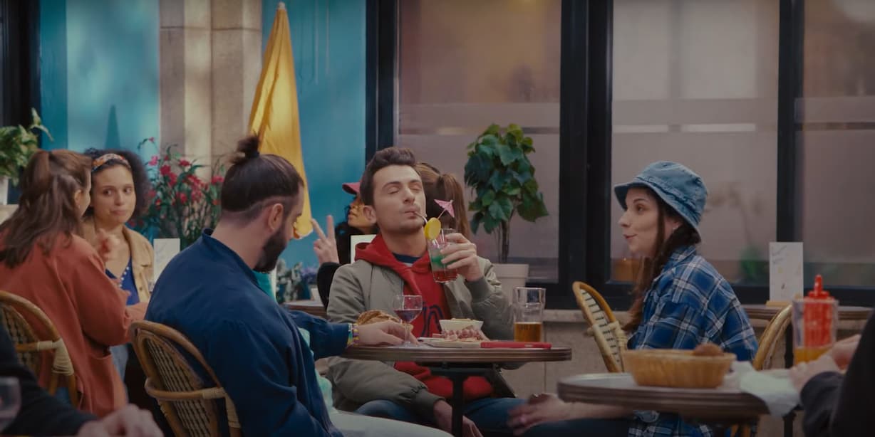David Voinson, Diane Segard et Florent Alloncius sont les têtes d'affiche de "En terrasse" sur Prime Video.