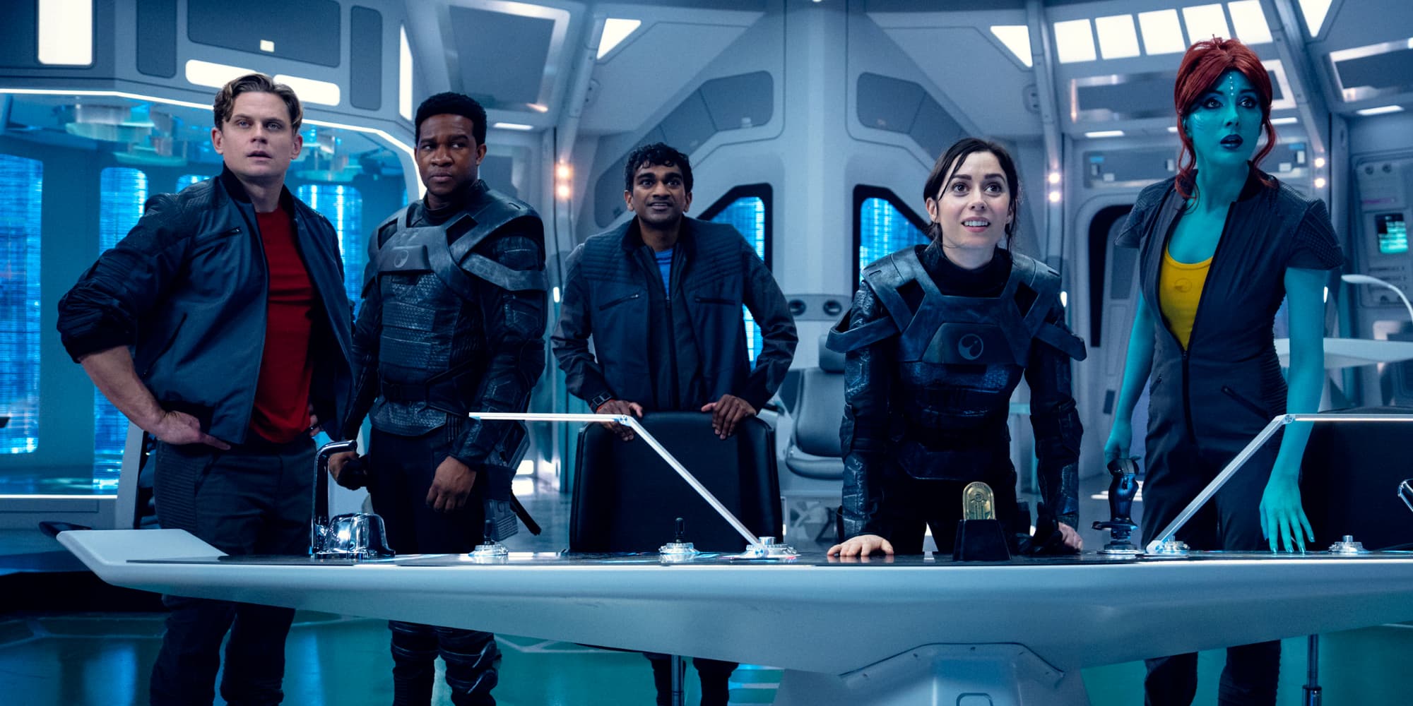 Billy Magnussen, Osy Ikhile, Paul G. Raymond, Cristin Milioti, Milanka Brooks dans l’épisode "USS Callister: Into Infinity" de la saison 7 de "Black Mirror". 