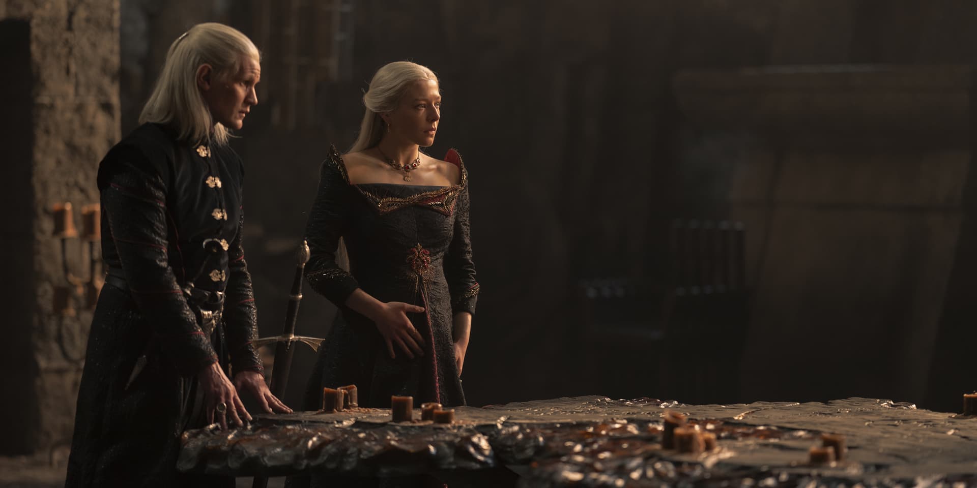 Avant la sortie (lointaine) de la saison 2 de "House of the Dragon", profitez d'un voyage en avion pour binge-watcher la saison 1 !