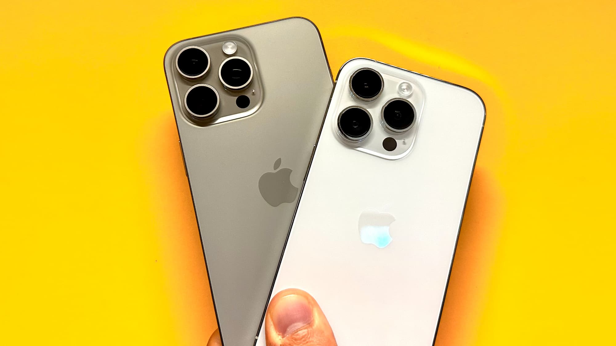 L'iPhone 15 Pro Max change de place ses objectifs pour faire de la place au  nouveau zoom optique