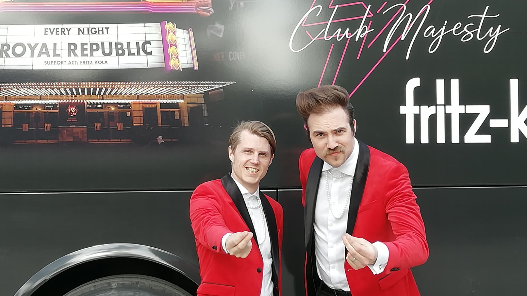 Le groupe suédois était de passage à Paris pour faire la promotion de son nouvel album... en bus !  Le groupe suédois était de passage à Paris pour faire la promotion de son nouvel album... en bus !